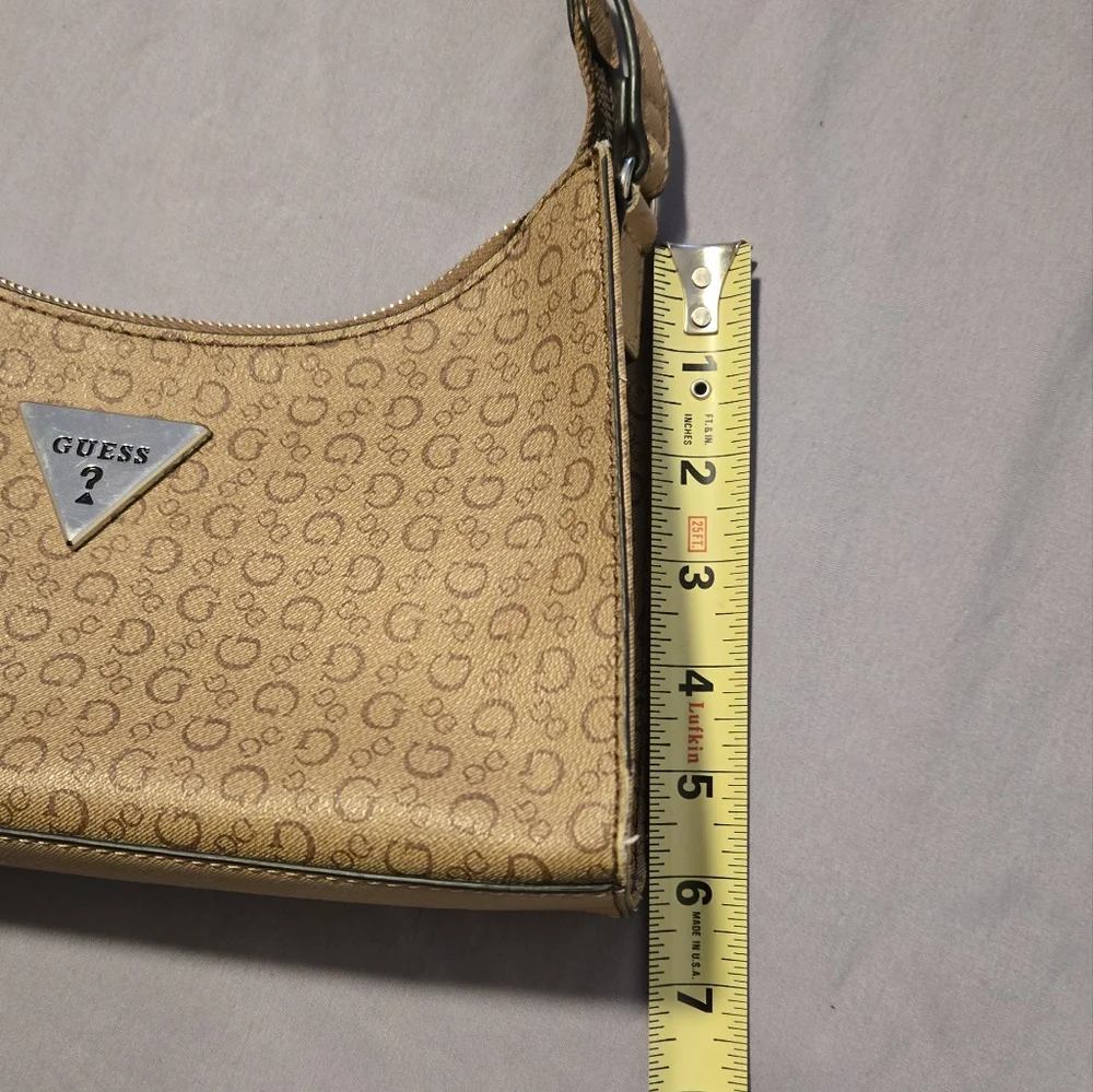 GUESS Shoulder Bag - Picture 8 of 8